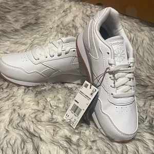 Reebok Classic Leather Sneakers – White | New with Tags thumbnail 2