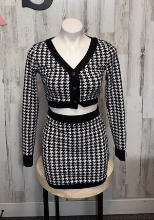 SHEIN Two Piece Set Womens Extra Small Houndstooth Crop Cardigan Skirt Black Whi thumbnail 1