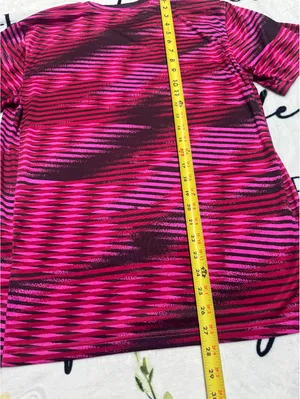 Nike Dri-FIT Women's T-Shirt – Size Medium thumbnail 5