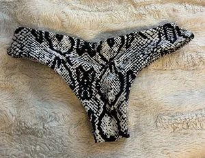 Midori Bikini Bottom thumbnail 3