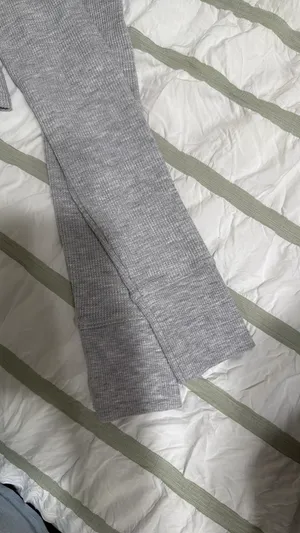 American Eagle Turtleneck Long Sleeve thumbnail 2