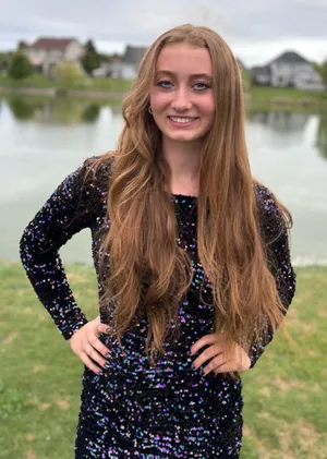 Long sleeve homecoming dress thumbnail 2