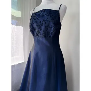 Vintage Y2K Windsor Dark Blue Corset Back Floor Length Prom Dress thumbnail 3