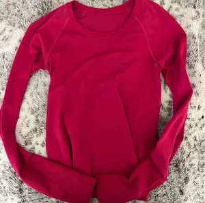 Hot Pink Lululemon Swiftly Tech thumbnail 1