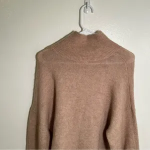 H&M Women's Size 4 Mohair-Blend Polo-Neck Jumper Sweater‎ Light Beige Wool thumbnail 8