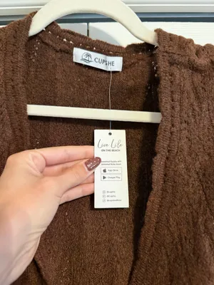NWT Cupshe Brown Top thumbnail 4