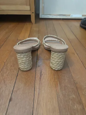 Target Heels Tan thumbnail 3