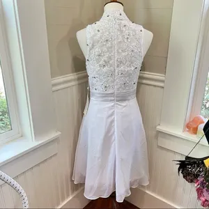 NWT TS Couture White Rhinestone Chiffon Formal Dress Size 8 thumbnail 9