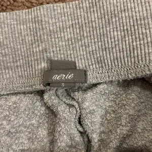 Aerie small pants‎ thumbnail 5