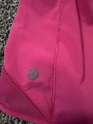 Hotty Lululemon Hot 2.5" Sonic Pink thumbnail 3