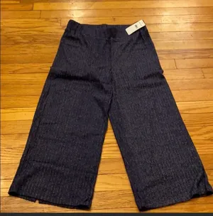 NWT  Ribbed Haci Cropped Athleisure Capri thumbnail 3