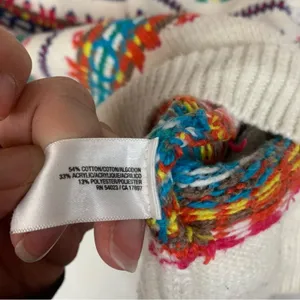 old navy women's medium faire isle knit sweater casual white colorful holiday thumbnail 9