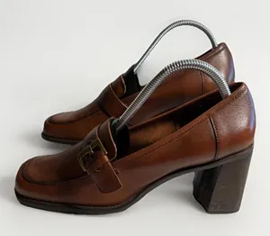 Naturalizer Womens Leather Loafers Block Buckle Heel Slip On Shoes Brown Size 10 thumbnail 1