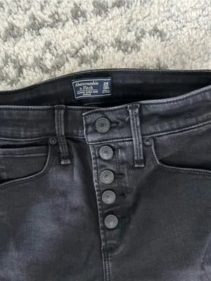 Abercrombie Women’s Black Distressed High-Rise Skinny Jeans-Stretch thumbnail 2