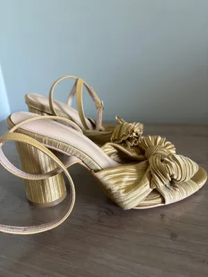 Block Heels Gold Size 6.5 thumbnail 2