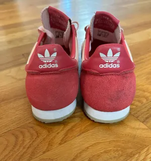 Rare Adidas Hot Pink, Soft Pink and White Sneakers thumbnail 6