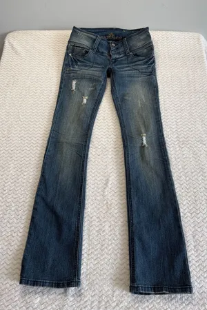 Almost Famous Womens Low Rise Bootcut Jeans Distressed Embroidered Wings Size 5 thumbnail 1