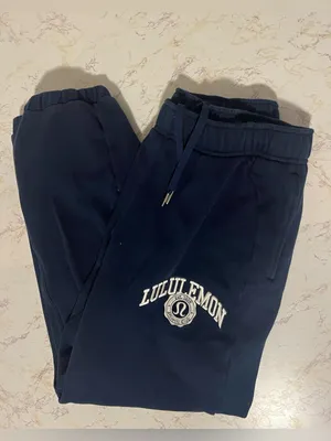 Lululemon scuba mid rise oversized jogger *Graphic thumbnail 7