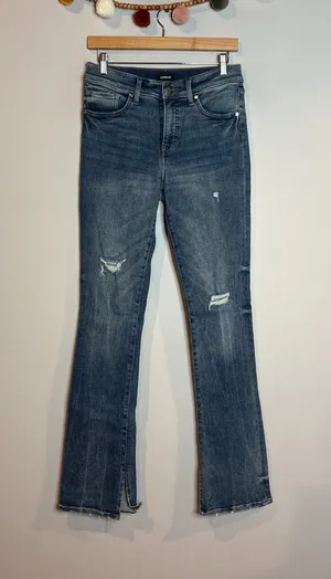 Express Skyscraper Midrise boot cut jeans thumbnail 1