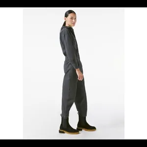FRAME Suede Chunky Chelsea Boots‎ thumbnail 4
