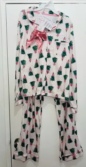 Tahari soft and cozy pajama set green/pink size L thumbnail 1