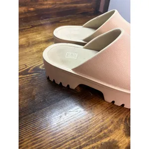 Tan Platform‎ Clogs Size 10 thumbnail 6