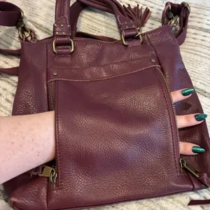 The Sak Wine Pebbled Leather Crossbody With Top Handles Purse Butter Soft EUC thumbnail 9