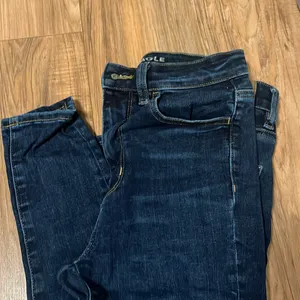 American Eagle Abercrombie Dark Wash Next Level Stretch Jegging Size 4 Short thumbnail 2