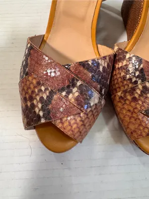 Longchamp Tan Brown Snake Print Leather Wedge Sandals Womans 6.5 Peep Toe Luxury thumbnail 5