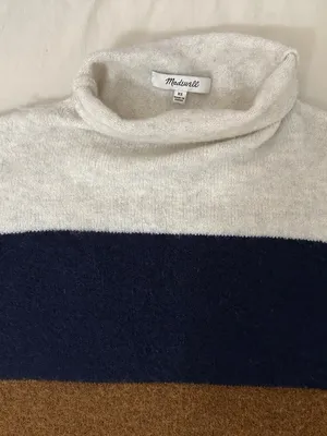 Madewell Inland Striped Turtleneck Sweater Coziest Yarn – Heather Platinum – XS thumbnail 6