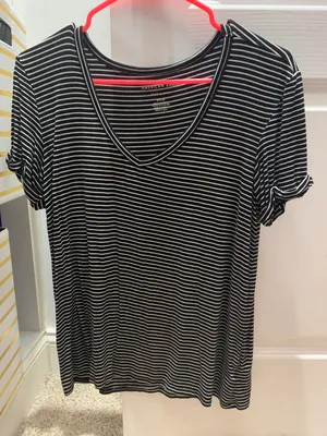 American Eagle Soft + Sexy Tee thumbnail 1