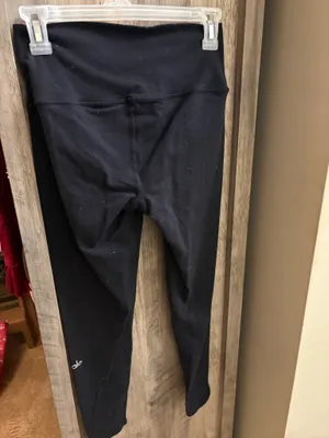 Alo Yoga Leggings thumbnail 2