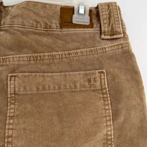 American Eagle Y2K Super Low Rise Corduroy Mini Skirt Womens 8 NWT Tan Stretch thumbnail 4