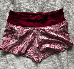 Lululemon Speed Up Shorts- Floral Bloom White Star Ruby Exclusive Color thumbnail 6
