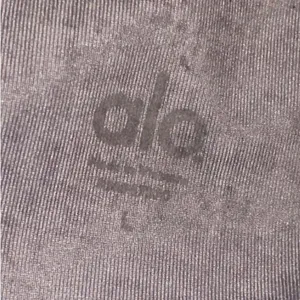 Alo Leggings thumbnail 4