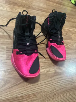 Nike Hyperdunk Basketball Shoes Women’s 7.5 thumbnail 2