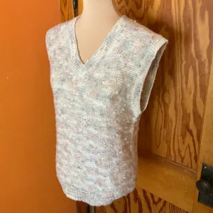 Vintage 80s Knit Sweater Vest Neutral Speckled V-Neck Sleeveless Boho Layering thumbnail 9