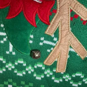 Holiday Time Womens Size Medium Ugly Christmas Sweater Cow Reindeer Green Winter thumbnail 8