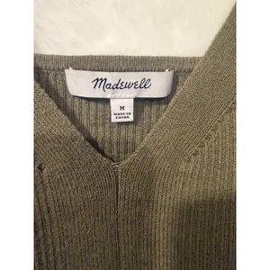 Madewell Brodale Ribbed Sweater Tank Top Womens Medium Kale Green V-Neck‎ Crop thumbnail 2