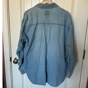 Vintage 90s Quizz Embroidered Cat Button Up W18 Blue thumbnail 2