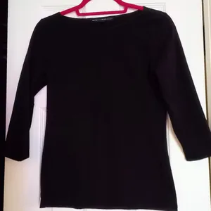White House Black Market 3/4 Sleeve Top thumbnail 1