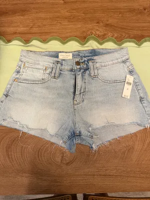 Pilcro Shrunken Raw-Hem Denim Shorts  thumbnail 2