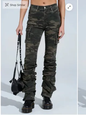 AKIRA Chic Sexy Camo Cargo Pant Timeless Y2K Casual Music Festival High Rise thumbnail 5