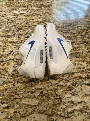 Nike Air Max 90 Sneakers size 7 thumbnail 4