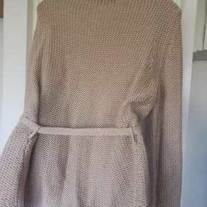 Women's The limited Beige/Khaki Sweater with Belt Size Large thumbnail 4
