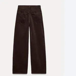 NWT Zara RELAXED OVERSIZE TAPERED ANIMAL PRINT HIGH-WAIST TRF JEANS SZ-8 thumbnail 6