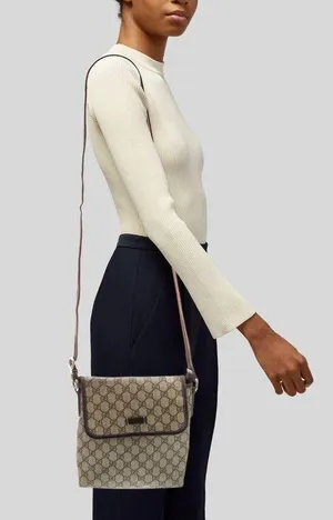 Vintage Gucci GG Supreme Monogram Small Crossbody Flap Bag serial #223666 thumbnail 1