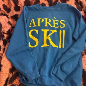 Source Unknown Unbranded Women's Blue Sweatshirt thumbnail 1