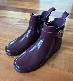 NWOT Hunter rain boots thumbnail 1