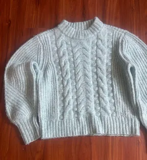 Women’s Sweater   thumbnail 10